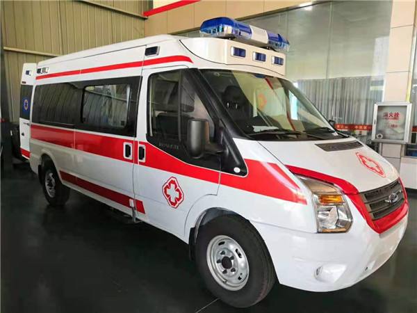 巫山县福特V362救护车